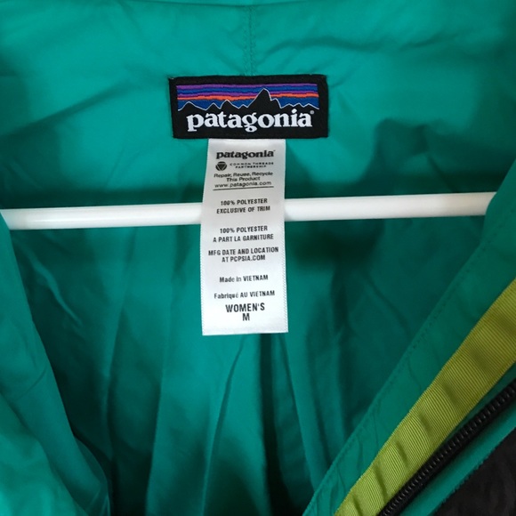 EUC Patagonia M hooded jacket - Picture 2 of 4